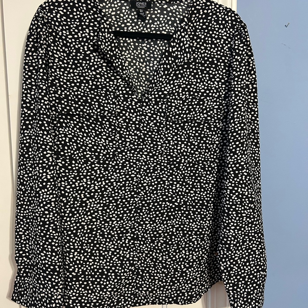 Jones New York long sleeve blouse Large